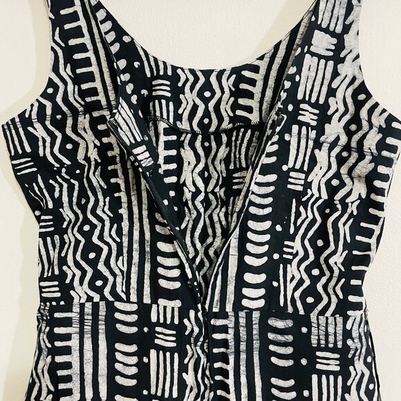 GLOBAL MAMAS Handmade Fair Trade Pathways Batik Cotton Jumpsuit (Black, S) - Picture 7 of 7